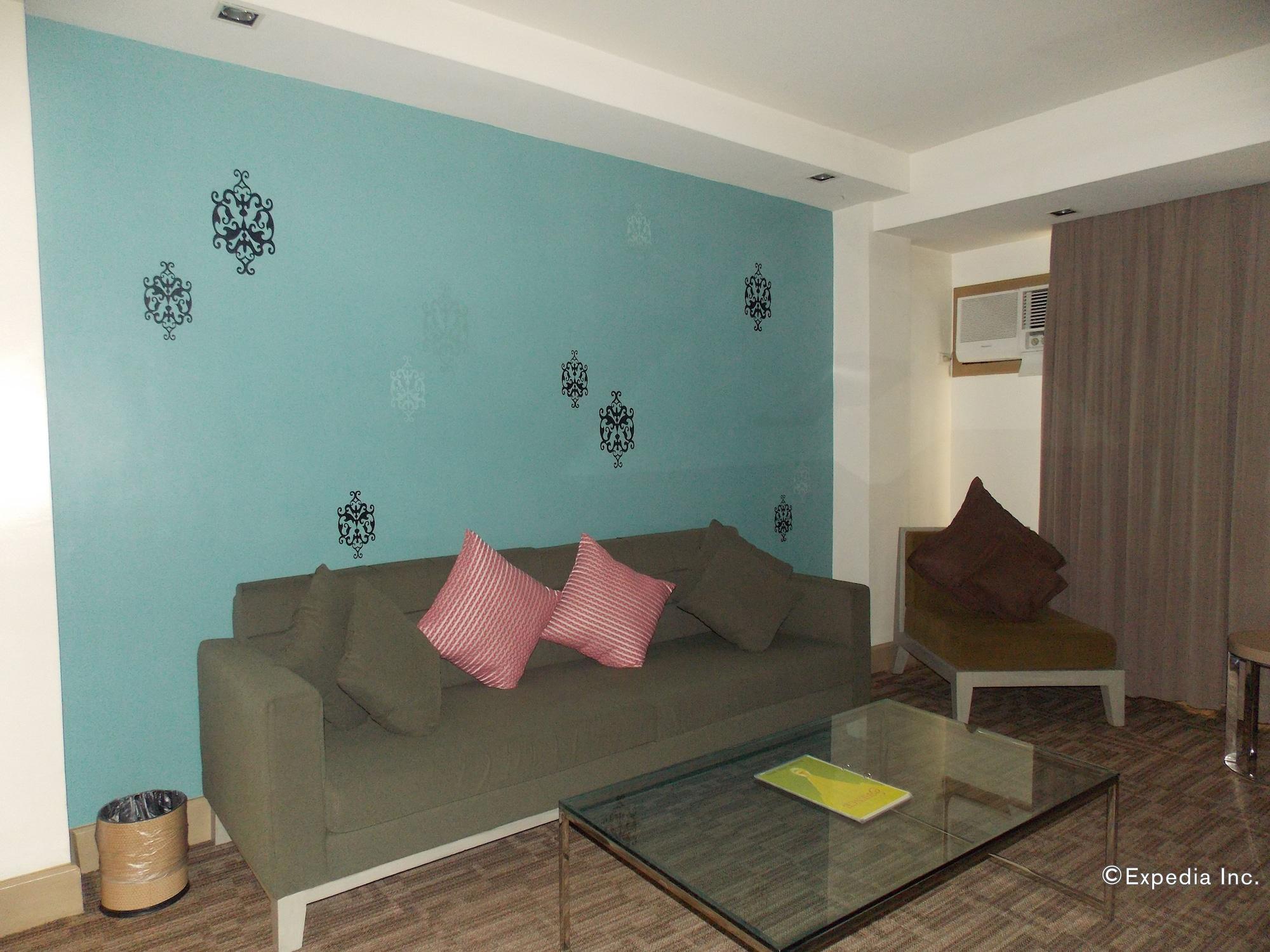 L'Fisher Hotel Bacolod Bagian luar foto