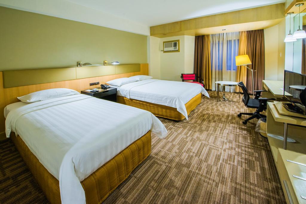 L'Fisher Hotel Bacolod Ruang foto