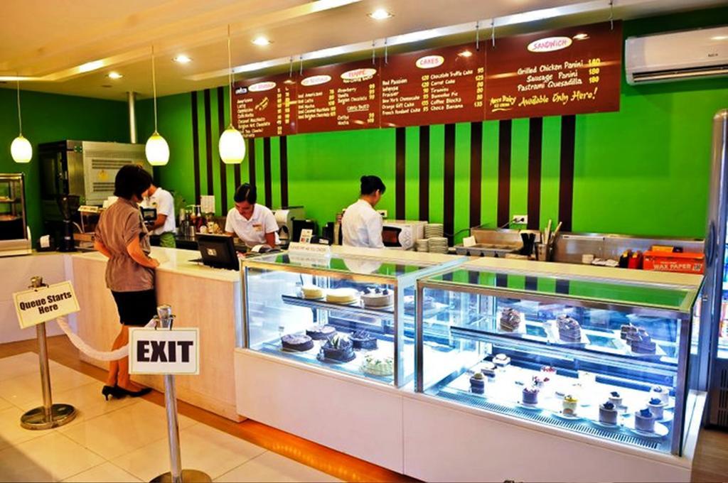 L'Fisher Hotel Bacolod Bagian luar foto