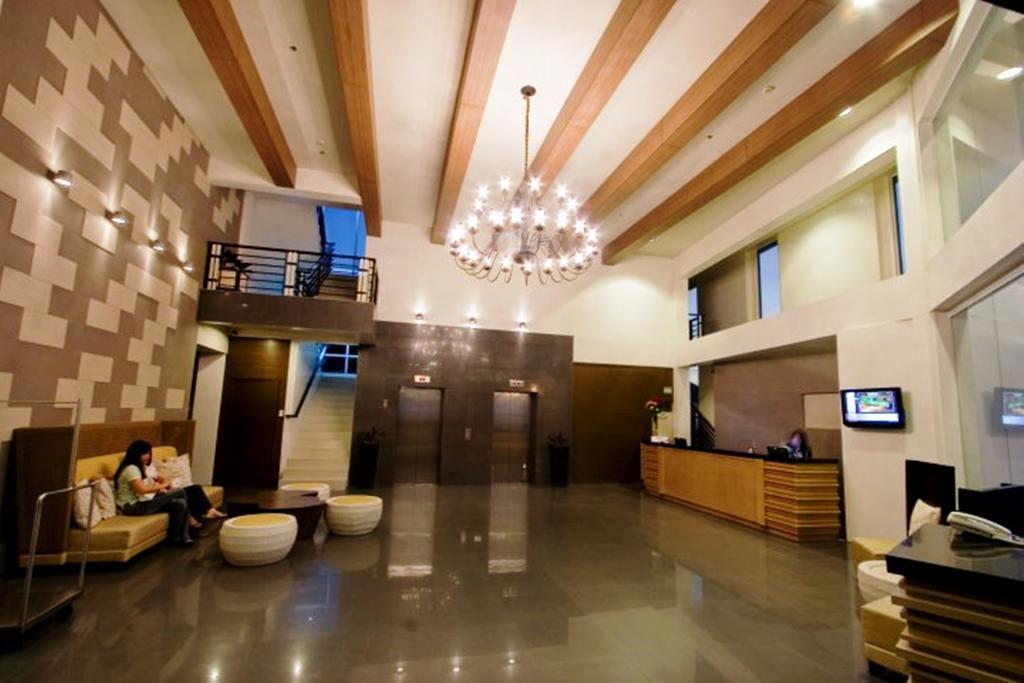 L'Fisher Hotel Bacolod Bagian luar foto