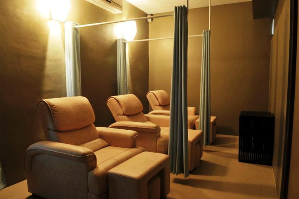 L'Fisher Hotel Bacolod Bagian luar foto