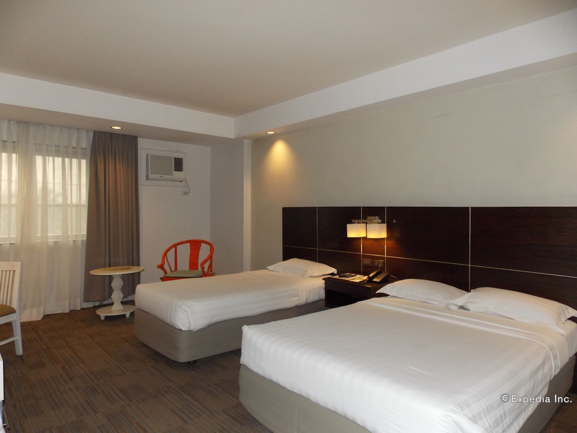 L'Fisher Hotel Bacolod Bagian luar foto
