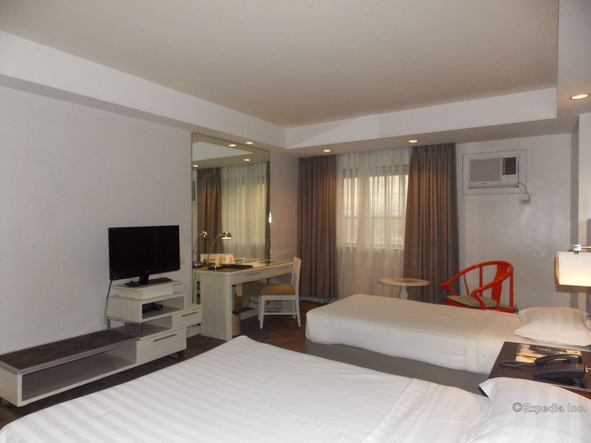 L'Fisher Hotel Bacolod Bagian luar foto